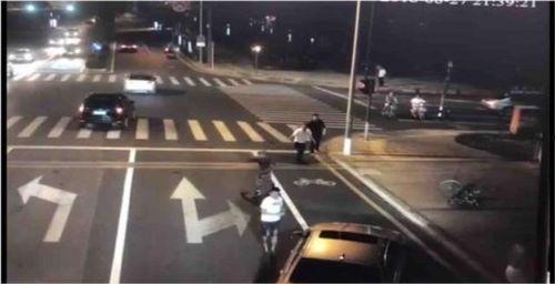 反杀宝马男视频,一场正义与暴力的激烈对决