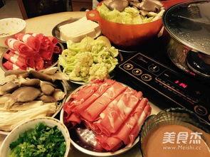 家常火锅视频,美味秘诀大公开,跟着视频轻松学会!